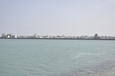 海邦町から中城村を臨む 沖縄風景アーカイブ 風景結々(ふうけいゆいゆい)～沖縄らしい風景づくりポータルサイト～