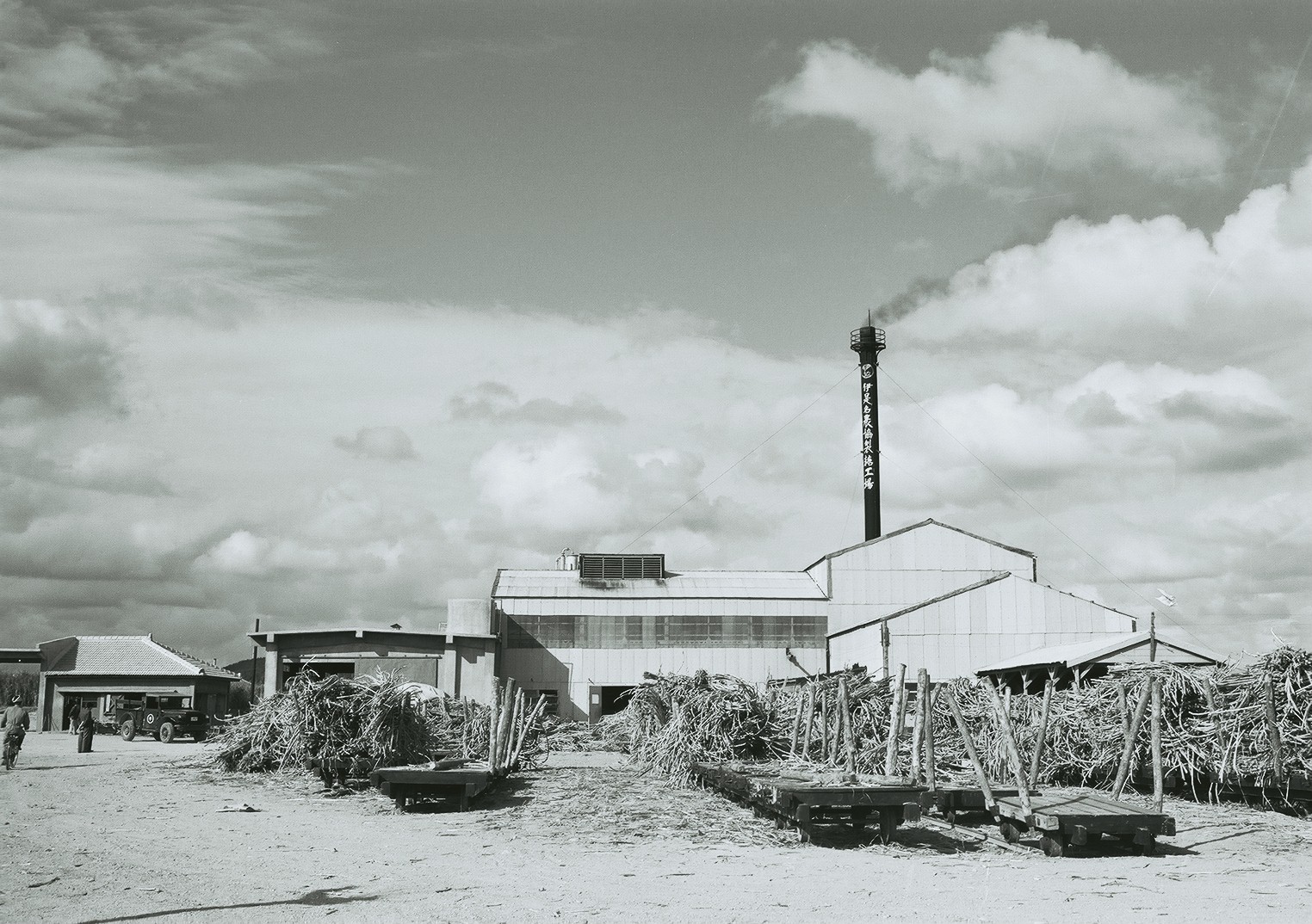 伊是名村(32) 沖縄風景アーカイブ 風景結々(ふうけいゆいゆい)~沖縄らしい風景づくりポータルサイト~